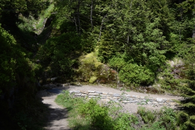051 Fri 5.55km turn right.JPG